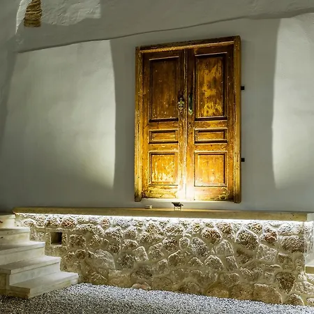 Aelios Design Hotel 4*